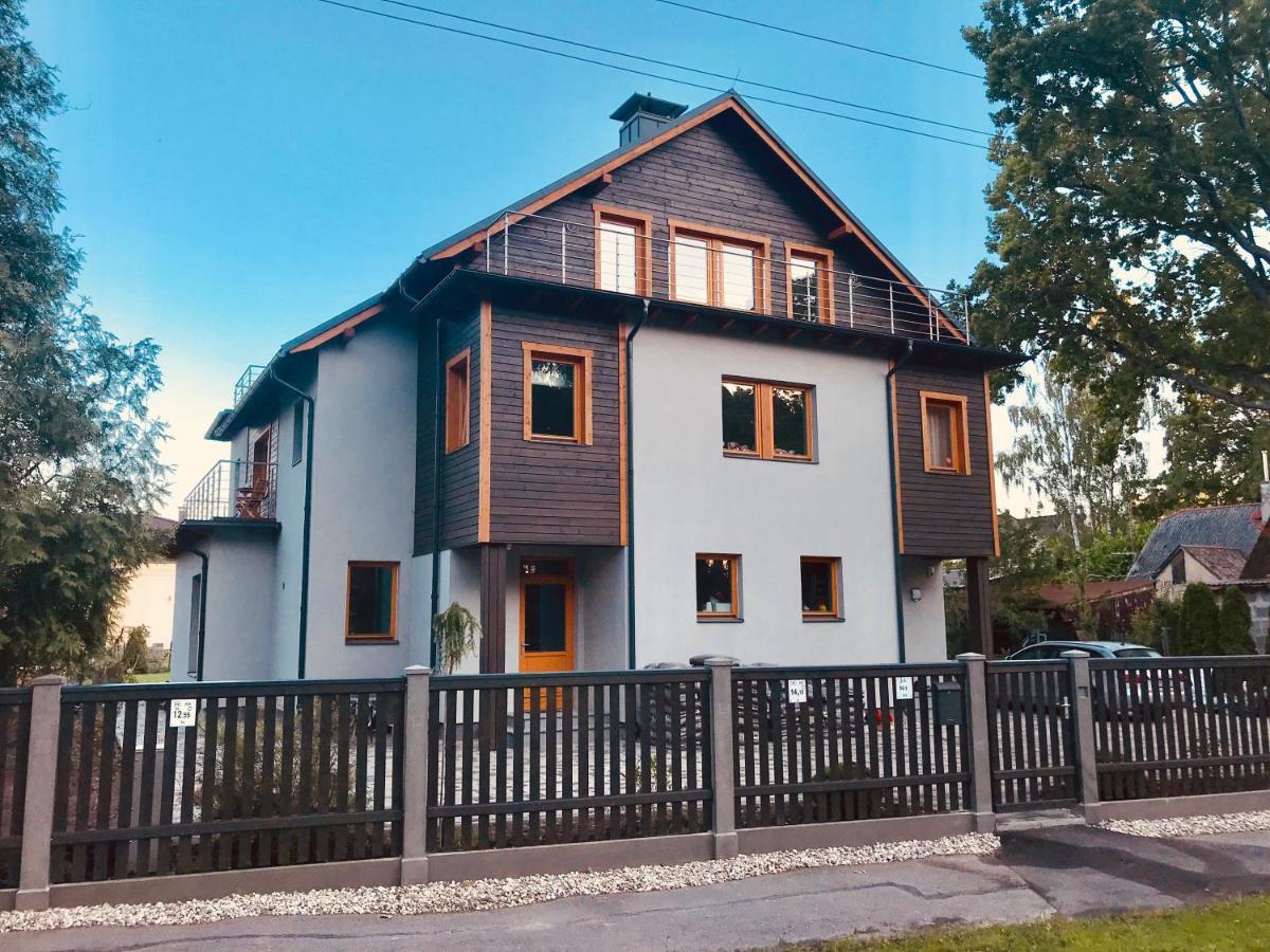 Family Apartment 100M From The Beach Jurmala Exterior photo